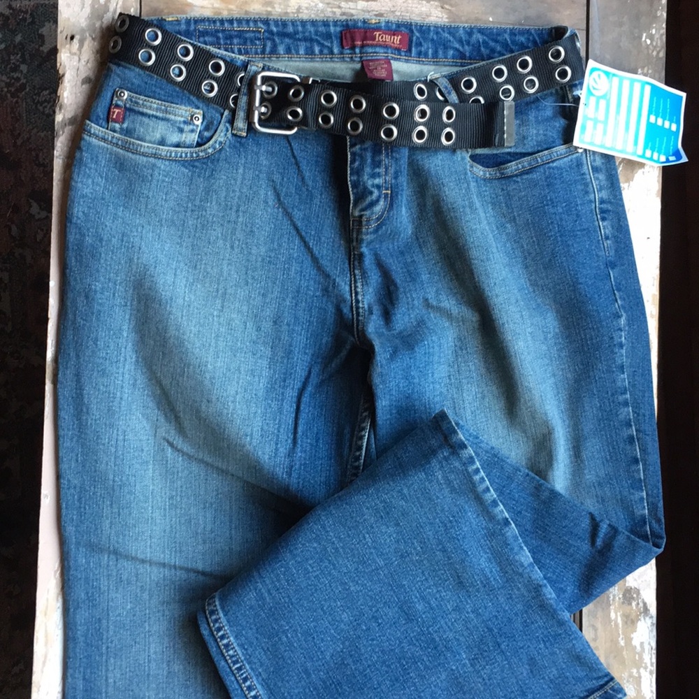 Distressed Denim Taunt jeans with belt